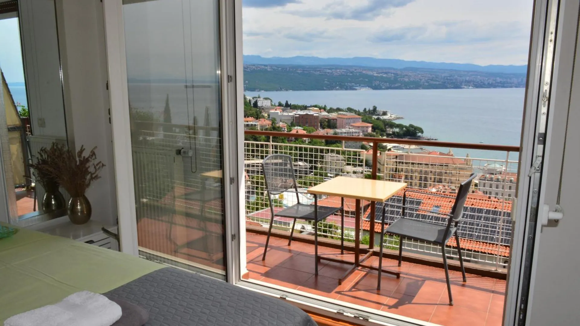 אופטיה Apartments Zigulic