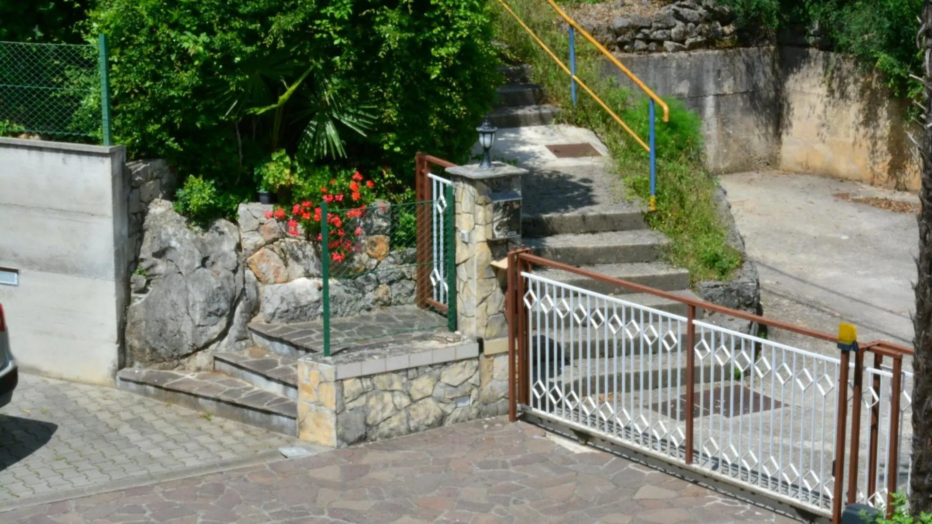 אופטיה Apartments Zigulic