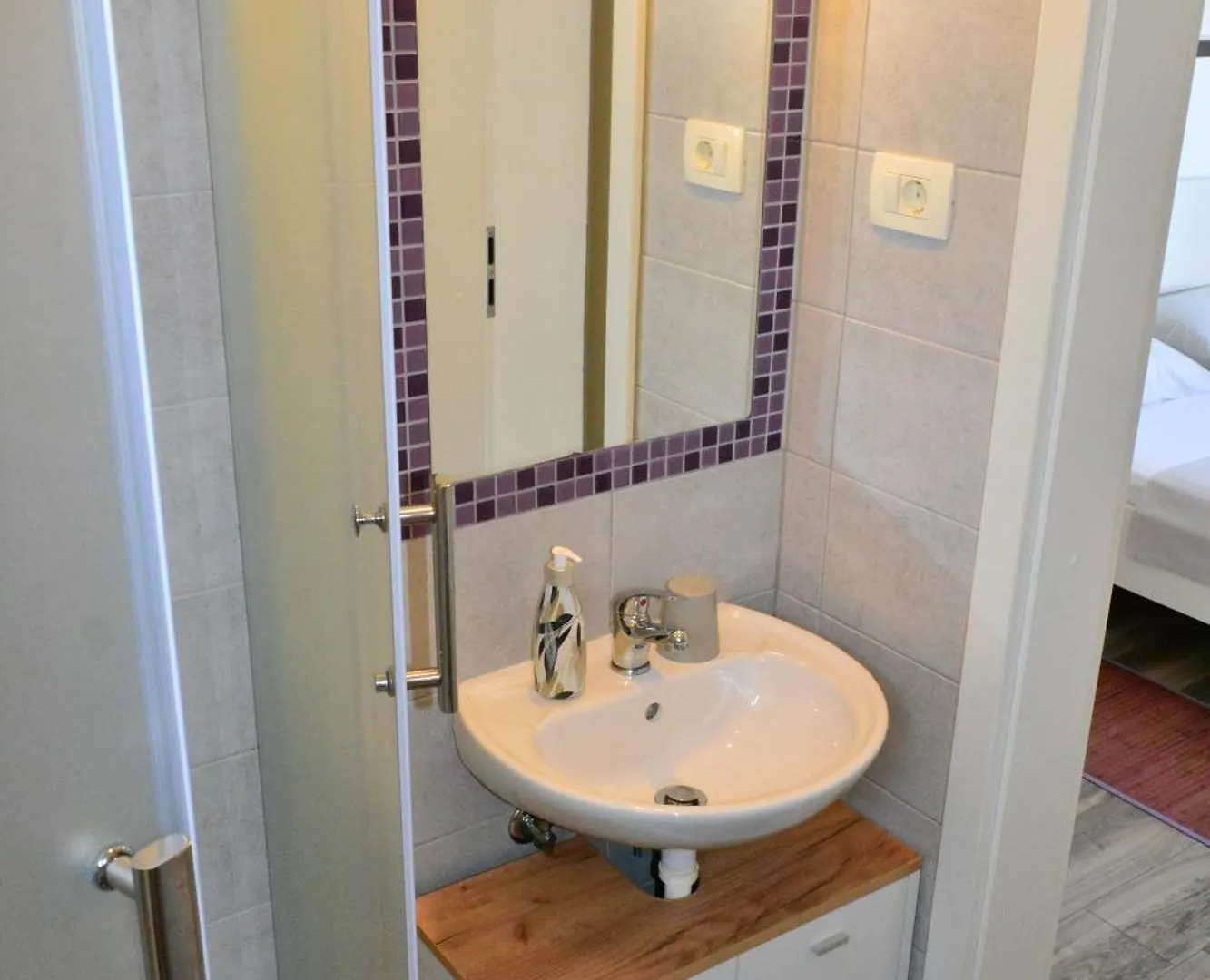 אופטיה Apartments Zigulic